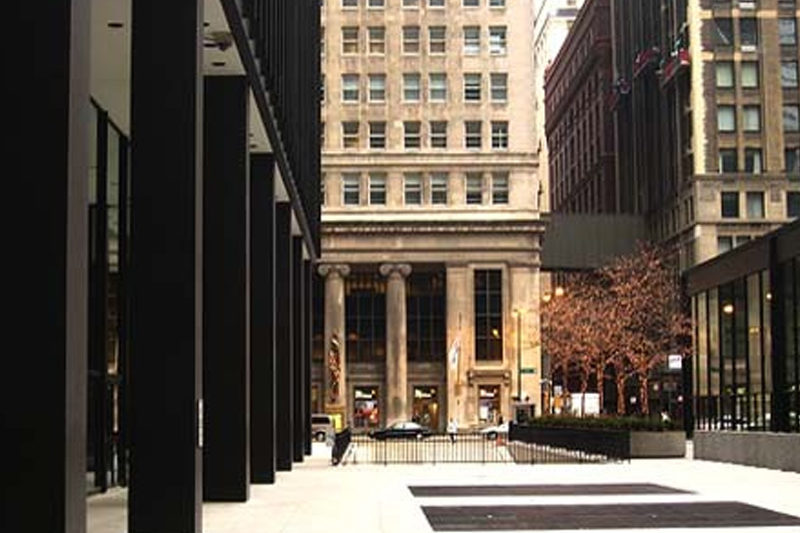 Federal Plaza and building